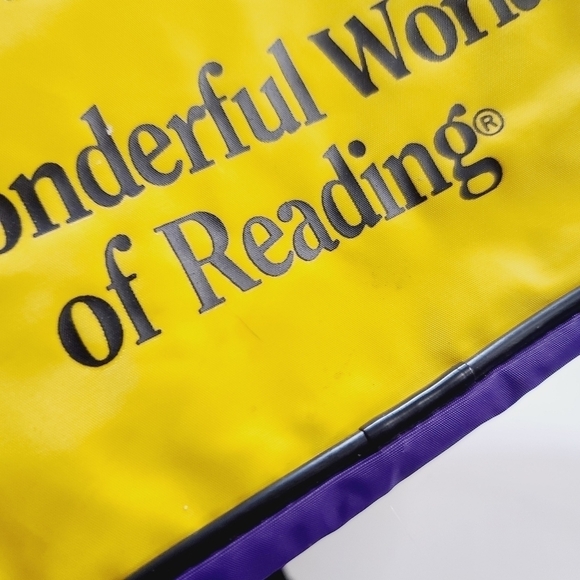 Vintage 90s Y2K Winnie The Pooh Wonderful World of Reading Backpack - Picture 2 of 14